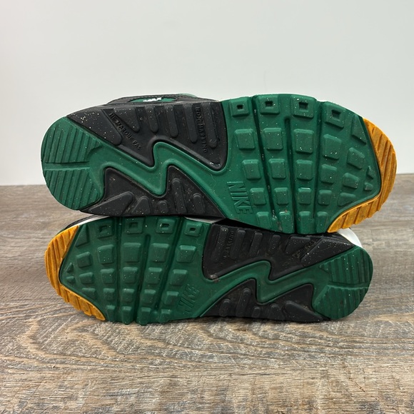 Nike Air Max 90 LTE CD6864-02 ‘Gorge Green’ 5.5Y - Picture 8 of 13